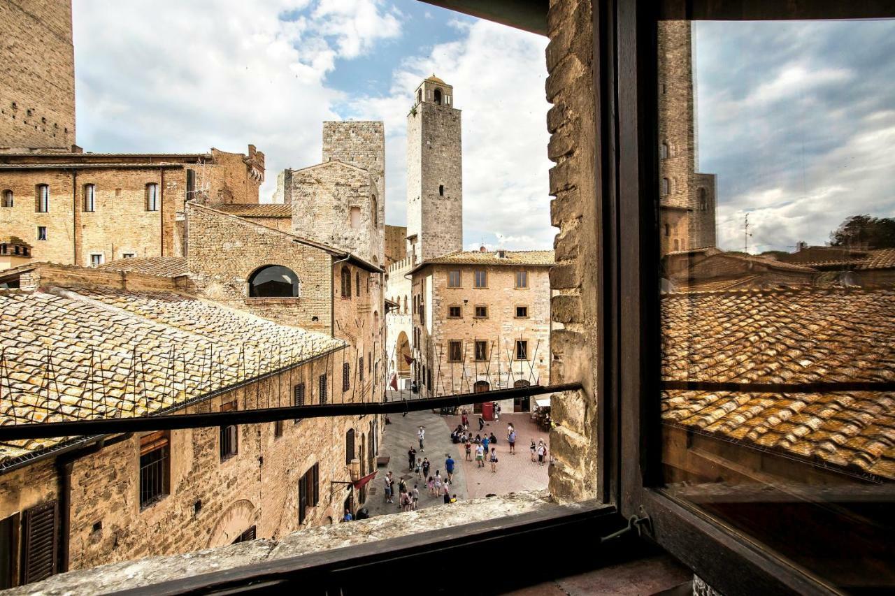 The Artists' Tower - Amazing View From The Tower Apartamento San Gimignano Exterior foto